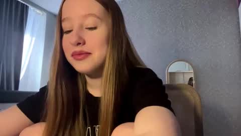 Snapshot of lomahakkila chatting on February 2026 07:18:02 AM Nicolina online show from February 2026 07:18:02 AM