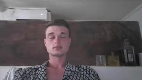 london_tomy online show from November 2025 03:45:02 AM