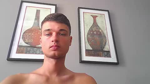 london_tomy online show from February 2026 03:41:02 PM