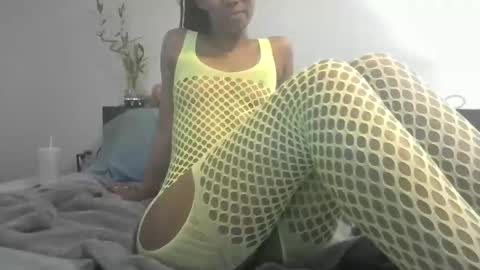 Snapshot of londonmariexxx chatting on November 2025 11:14:01 PM LondonMariexxx online show from November 2025 11:14:01 PM