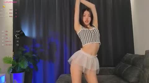 Shy EvaStreams are everyday 9 AM - 3 PM GMT 3  online show from November 2025 04:07:02 PM