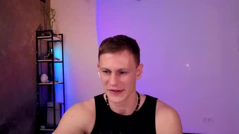 long_play online show from May 2026 08:05:01 PM