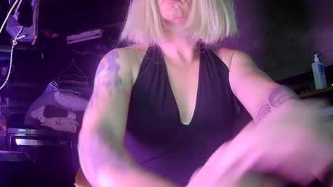 Snapshot of longbeachcd69 chatting on November 2025 12:31:02 PM longbeachcd69 online show from November 2025 12:31:02 PM