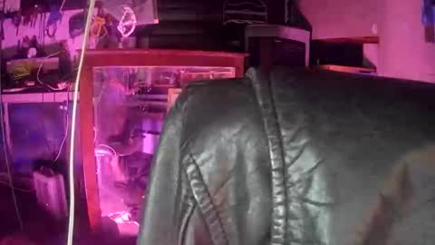 Snapshot of longbeachcd69 chatting on December 2025 12:25:01 PM longbeachcd69 online show from December 2025 12:25:01 PM