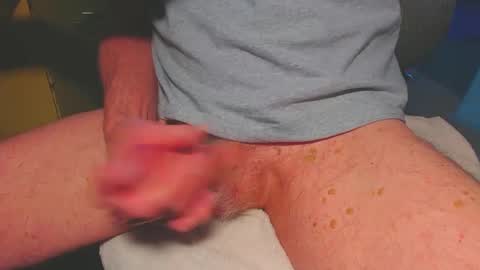 Snapshot of longing2 chatting on December 2024 05:13:01 PM longing2 online show from December 2024 05:13:01 PM