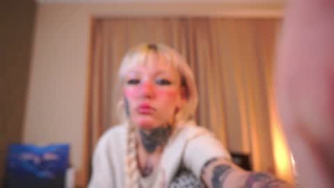 Snapshot of lookatmehabibi_ chatting on November 2025 02:20:02 PM Adele Ellie and Lou Sally Dana and Bonnie online show from November 2025 02:20:02 PM