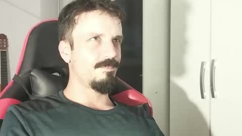 Snapshot of lookaz4010 chatting on January 2025 09:50:02 PM Lucas online show from January 2025 09:50:02 PM