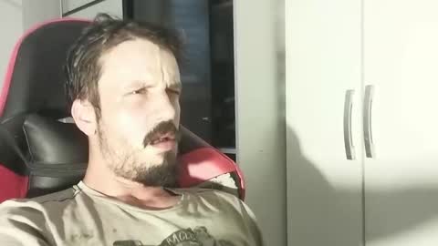 Snapshot of lookaz4010 chatting on February 2025 05:19:02 PM Lucas online show from February 2025 05:19:02 PM