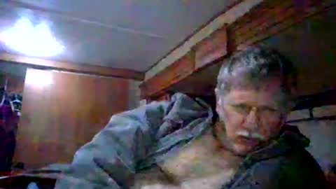 Snapshot of lookingagain181 chatting on November 2025 01:02:01 PM lookingagain181 online show from November 2025 01:02:01 PM