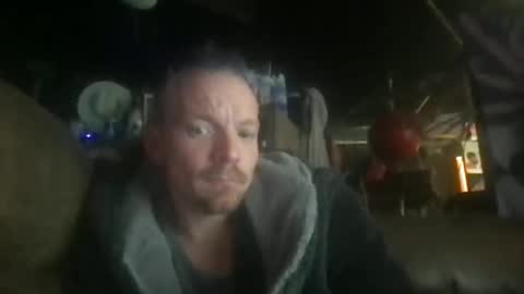 lookingatcha4 online show from February 2025 11:31:02 AM