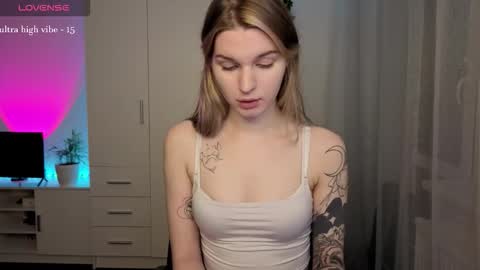 Luna online show from February 2026 03:12:02 AM