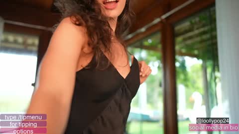 Snapshot of loollypop24 chatting on December 2025 06:35:02 PM Chaturbatexxjessica online show from December 2025 06:35:02 PM