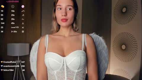 Jina online show from October 2025 08:54:02 PM