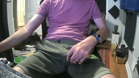 looselycut online show from July 2026 11:05:02 AM