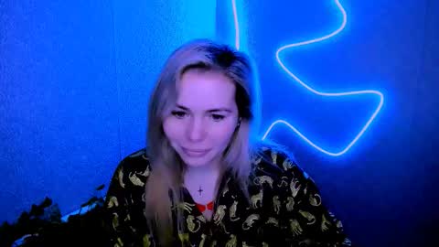 Lora online show from February 2026 03:12:01 AM