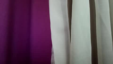 Lora online show from January 2025 07:10:01 PM