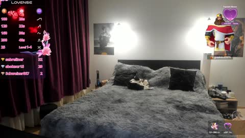 Lora online show from January 2025 05:40:02 PM