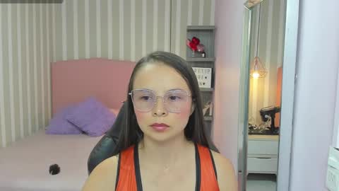 lorelaigiven online show from February 2025 12:17:02 PM