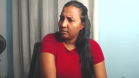 Loretta Gmez online show from November 2025 04:14:02 AM