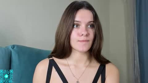 Chloe for Fan BlackHole online show from October 2025 05:30:02 PM