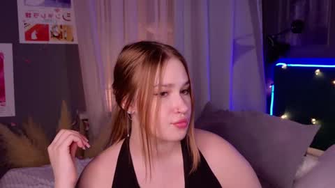 Snapshot of lori_mason chatting on March 2025 10:47:01 PM Lori online show from March 2025 10:47:01 PM