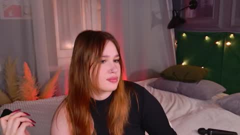 Snapshot of lori_mason chatting on September 2025 07:14:02 PM Lori online show from September 2025 07:14:02 PM