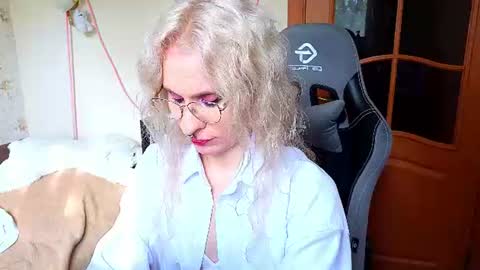 Snapshot of lori_myaf chatting on July 2026 01:58:02 PM Lori ----------------------------------- online show from July 2026 01:58:02 PM