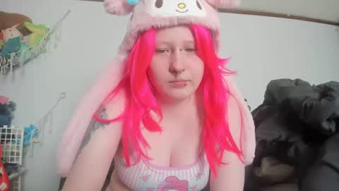 Lori Critter online show from March 2025 04:44:01 PM