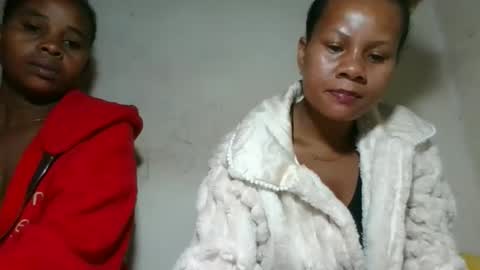lorienne98 online show from May 2026 01:58:01 AM