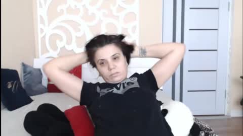 Snapshot of lorragrey chatting on February 2025 11:49:02 AM LorraGrey online show from February 2025 11:49:02 AM