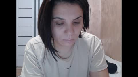 Snapshot of lorragrey chatting on October 2025 04:05:02 AM LorraGrey online show from October 2025 04:05:02 AM