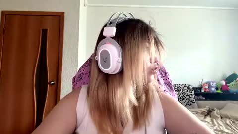 Snapshot of lorrainepurkiss chatting on July 2026 04:38:01 AM Stasha online show from July 2026 04:38:01 AM