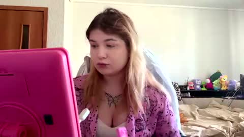 Snapshot of lorrainepurkiss chatting on July 2026 03:04:01 AM Stasha online show from July 2026 03:04:01 AM