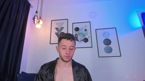 Snapshot of los_juanes chatting on January 2025 09:47:01 PM JUAN  JUAN online show from January 2025 09:47:01 PM