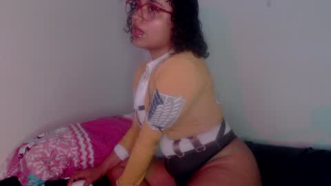 Snapshot of lou_cuteee chatting on January 2025 01:06:02 AM lou_cuteee online show from January 2025 01:06:02 AM