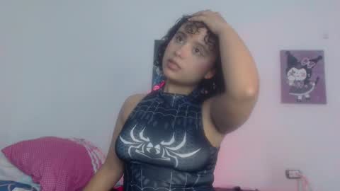 Snapshot of lou_cuteee chatting on February 2025 03:15:02 AM lou_cuteee online show from February 2025 03:15:02 AM
