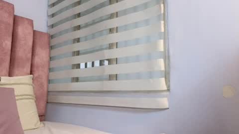  Lou Rosse  online show from February 2025 09:47:02 PM