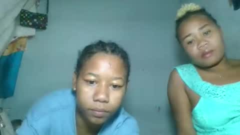 Snapshot of louane98 chatting on March 2026 08:52:01 AM louane98 online show from March 2026 08:52:01 AM