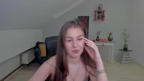 louannahart online show from February 2026 04:32:01 AM