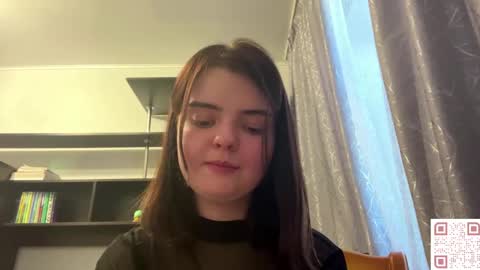 Snapshot of loudeguise chatting on May 2026 09:28:02 AM Esma online show from May 2026 09:28:02 AM