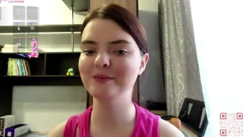 Snapshot of loudeguise chatting on May 2026 09:07:01 AM Esma online show from May 2026 09:07:01 AM