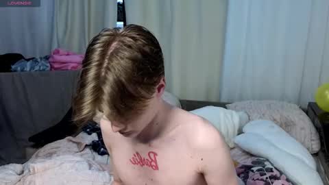 louie_evans online show from February 2026 07:57:02 AM