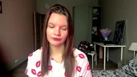 Alina online show from December 2025 09:25:01 AM