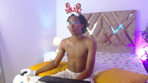 Louis Valdz online show from December 2024 09:06:01 PM