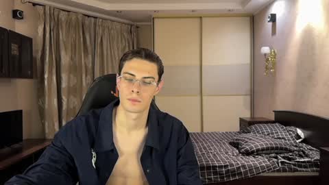 Mark online show from January 2025 02:19:01 AM