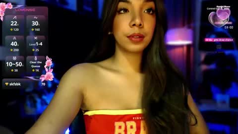 Louisa online show from November 2025 02:10:02 AM