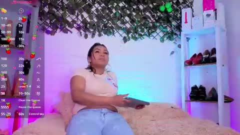  LouIse  online show from June 2026 06:42:02 PM