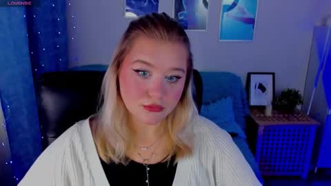 Loise online show from October 2025 10:49:01 AM