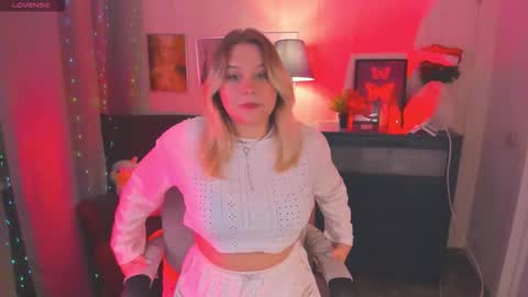 Loise online show from December 2025 10:15:01 PM