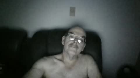 louism13 online show from February 2025 04:42:02 AM